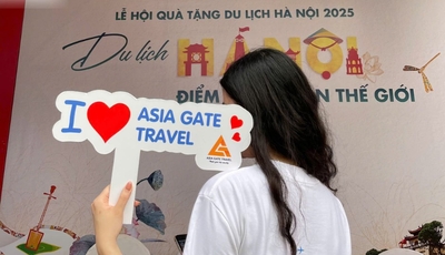  ASIA GATE TRAVEL tại Lễ hội Quà tặng Du lịch Hà Nội 